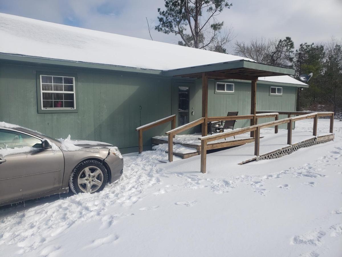 Tesla'S Lake Escape Onalaska エクステリア 写真